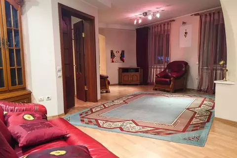 3-к кв. Башкортостан, Уфа ул. Рихарда Зорге, 8/1 (107.0 м)