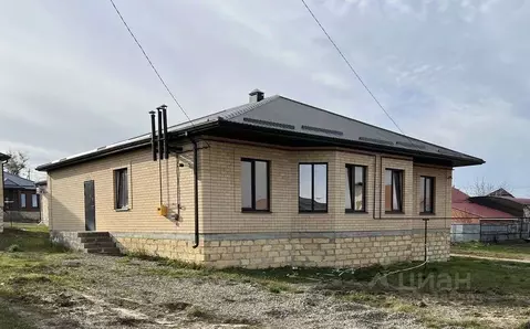 Коттедж в Ставропольский край, Михайловск Шпаковский район, пер. ...