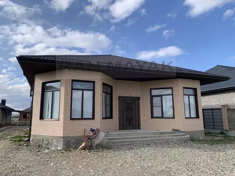 Дом в Адыгея, Майкоп городской округ, пос. Западный ул. Полевая (164 ...