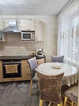 4-комнатная квартира: Кемерово, бульвар Строителей, 32А (88.2 м)