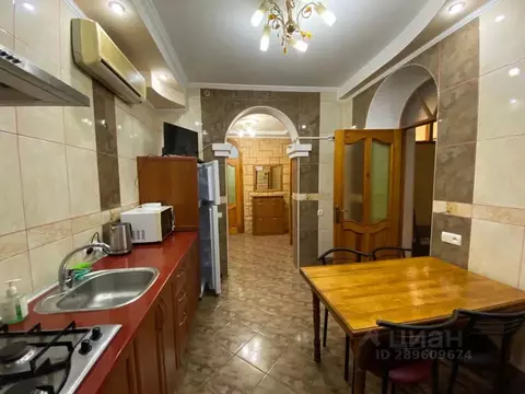 2-к кв. Крым, Ялта ул. Севастопольская, 9 (40.0 м)