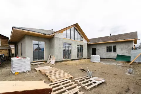 Дом в Тюменская область, Тюмень Колос-4 садовое товарищество, ул. 6-я ...