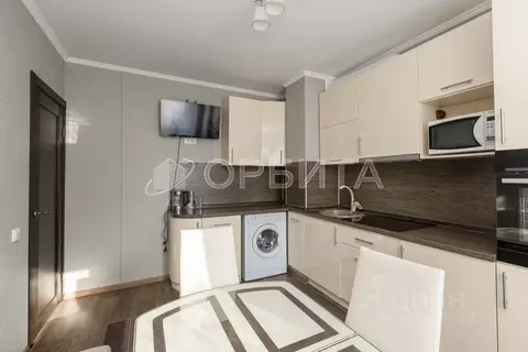 3-к кв. Тюменская область, Тюмень Кремлевская ул., 102к1 (65.3 м)