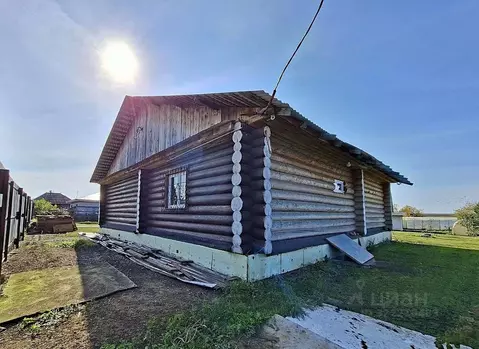 Дом в Свердловская область, Белоярский муниципальный округ, с. ...
