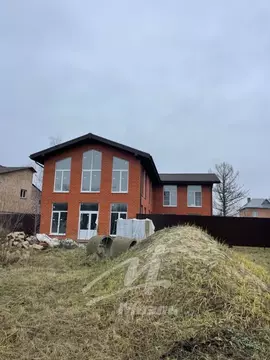 Коттедж в Московская область, Серпухов городской округ, д. ...