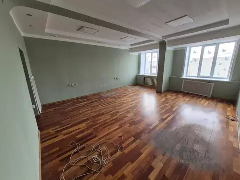 Помещение свободного назначения в Саха (Якутия), Якутск ул. Кирова, 28 ...