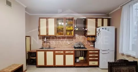 2-к кв. Севастополь просп. Победы, 2А (80.0 м)