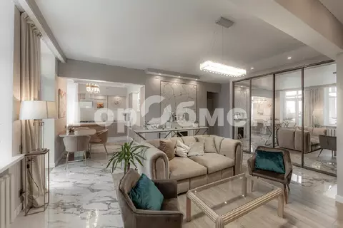 Продается 3-комнатная квартира