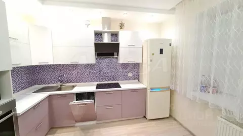 2-к кв. Тюменская область, Тюмень Солнечный проезд, 25 (62.0 м)