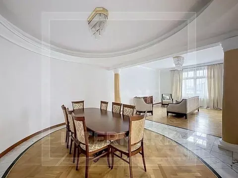 3-к кв. Москва Лесная ул., 6к1 (174.0 м)