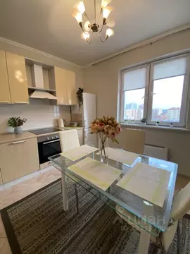 2-к кв. Московская область, Красногорск Заводская ул., 18к2 (72.0 м)