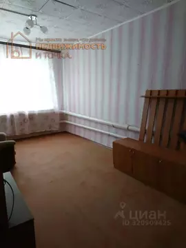 3-к кв. Башкортостан, Калтасинский сельсовет, с. Калтасы пер. Ленина, ...