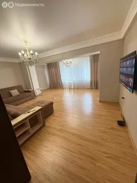 3-комнатная квартира: Махачкала, проспект Амет-хана Султана, 10К (75 ...