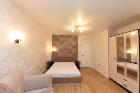 2-к кв. Москва ул. Академика Янгеля, 1к1 (80.0 м)