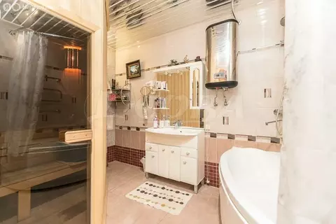 5-комнатная квартира: Тюмень, улица Свердлова, 35 (225 м)