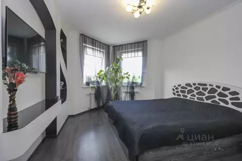 2-к кв. Омская область, Омск просп. Комарова, 21к2 (61.6 м)