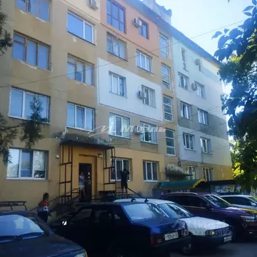 1-к кв. Крым, Симферополь ул. Балаклавская, 36А (51.8 м)