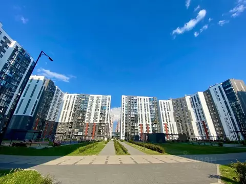 Гараж в Москва Новые Ватутинки жилрайон, Центральный мкр,  (13 м)