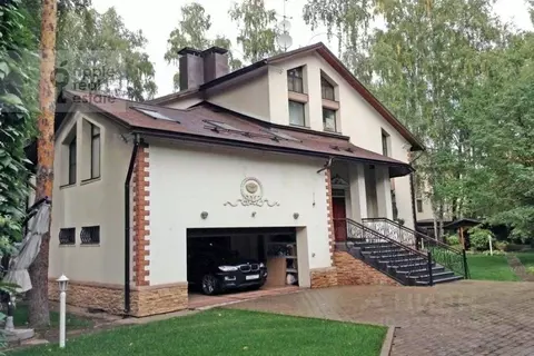 Дом в Московская область, Одинцовский городской округ, д. Немчиново ...