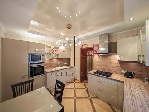 3-к кв. Санкт-Петербург, Санкт-Петербург, Павловск Медвежий пер., 7 ...