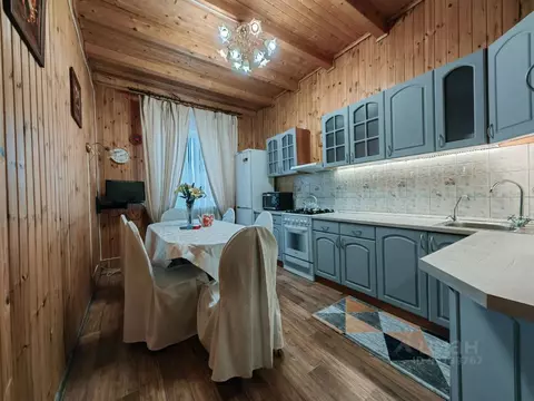 Дом в Московская область, Одинцовский городской округ, с. Уборы  (140 ...