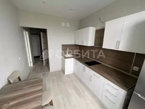 1-к кв. Тюменская область, Тюмень ул. Героев Космоса, 9 (36.0 м)