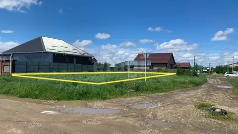 Участок в Адыгея, Майкоп Российская ул. (6.9 сот.)