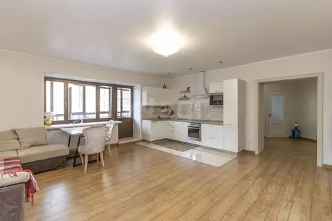 3-к кв. Тюменская область, Тюмень Харьковская ул., 68 (127.0 м)