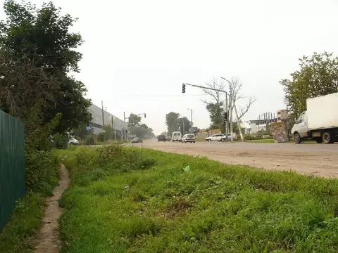 Продается участок в д. Малые Вяземы