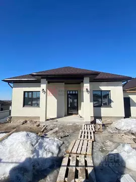 Дом в Белгородская область, Старый Оскол ул. Земляничная, 35 (150 м)