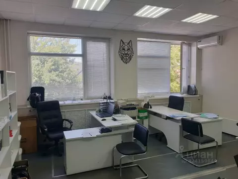 Помещение свободного назначения в Воронежская область, с. Новая Усмань ...