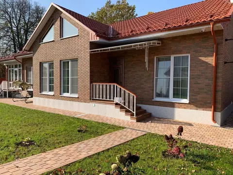 Дом в Московская область, Наро-Фоминский городской округ, д. Жедочи 68 ...