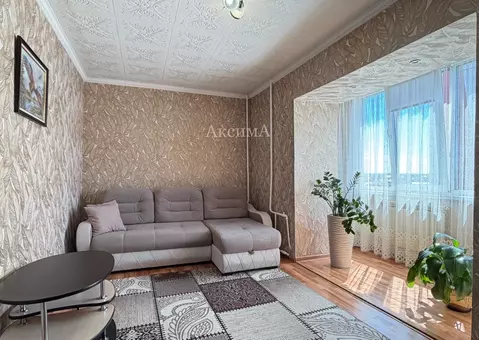 2-к кв. Омская область, Омск Порт-Артур мкр, ул. 4-я Марьяновская, 4 ...