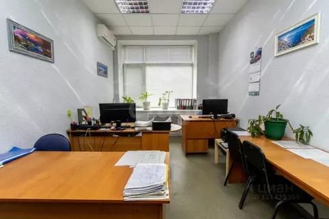 Помещение свободного назначения в Омская область, Омск ул. 10 лет ...