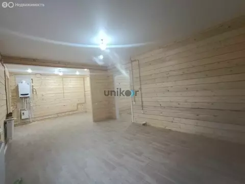 Дом в село Иглино, улица Ленина, 20 (100 м)