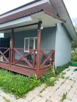 Дом в Ленинградская область, Лужский район, Толмачевское городское ...