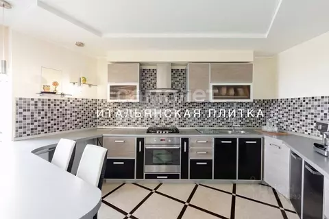 3-к кв. Брянская область, Брянск ул. Ромашина, 39 (104.0 м)