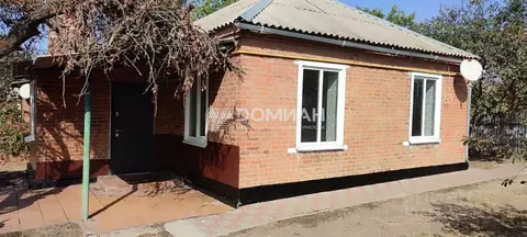 Дом в Ростовская область, Аксайский район, Грушевская ст-ца Юбилейная ...