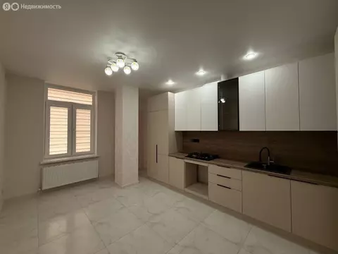 2-комнатная квартира: Нальчик, Профсоюзная улица, 226 (56 м)