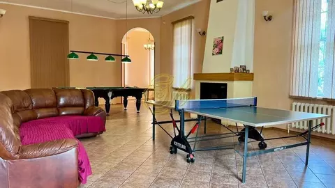 Дом в Московская область, Химки Клязьма-Старбеево мкр, Международный ...