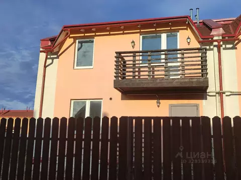 Таунхаус в Ленинградская область, Выборгский район, пос. Первомайское, ...