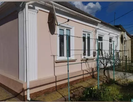 Дом в Крым, Симферопольский район, с. Мирное ул. Кузнечная, 24 (82 м)