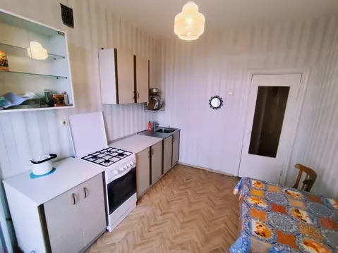 2-к кв. Брянская область, Брянск ул. Романа Брянского, 1 (58.0 м)