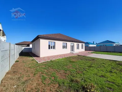 Дом в Крым, Евпатория городской округ, Заозерное пгт ул. Аллея Дружбы ...