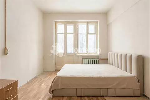 Продается 3-комнатная квартира