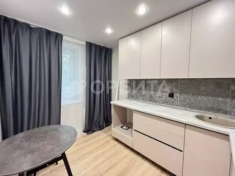 1-к кв. Тюменская область, Тюмень ул. Александра Матросова, 1 (42.0 м)