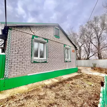 Дом в Самарская область, Большая Дергуновка с/пос, с. Большая ...