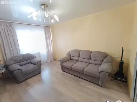 3-комнатная квартира: Волгоград, микрорайон Тулака, улица Карла ...