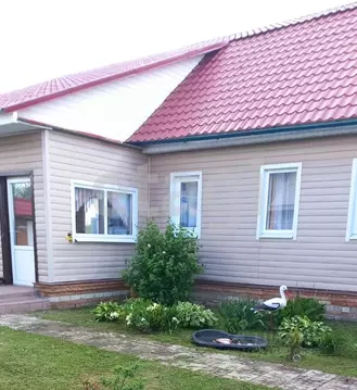 Дом в Брянская область, Погарский район, Суворовское с/пос, пос. ...