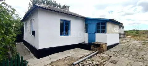 Дом в Крым, Сакский район, Крайненское с/пос, с. Трудовое ул. ...